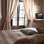 Bed & Breakfast Palazzo Antica Via Appia 3*
